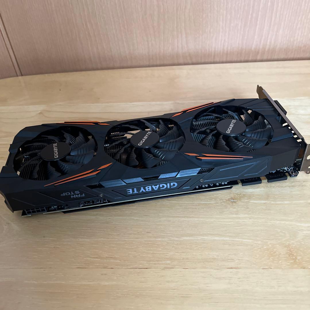 GIGABYTE GEFORCE GTX 1070 箱付き