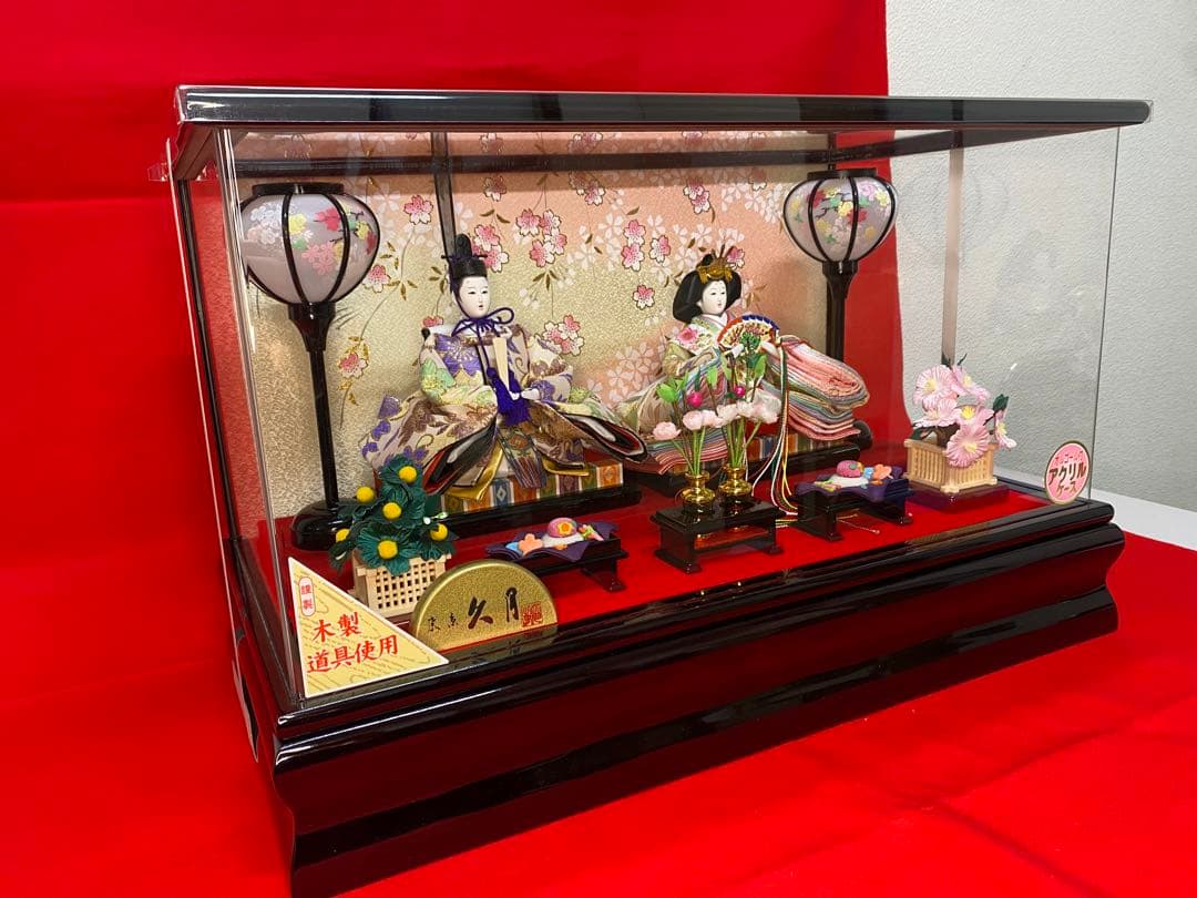 東京久月　雛人形アクリルケース入り親王飾り・間口約５７×奥行約３１×高さ約３６㎝
