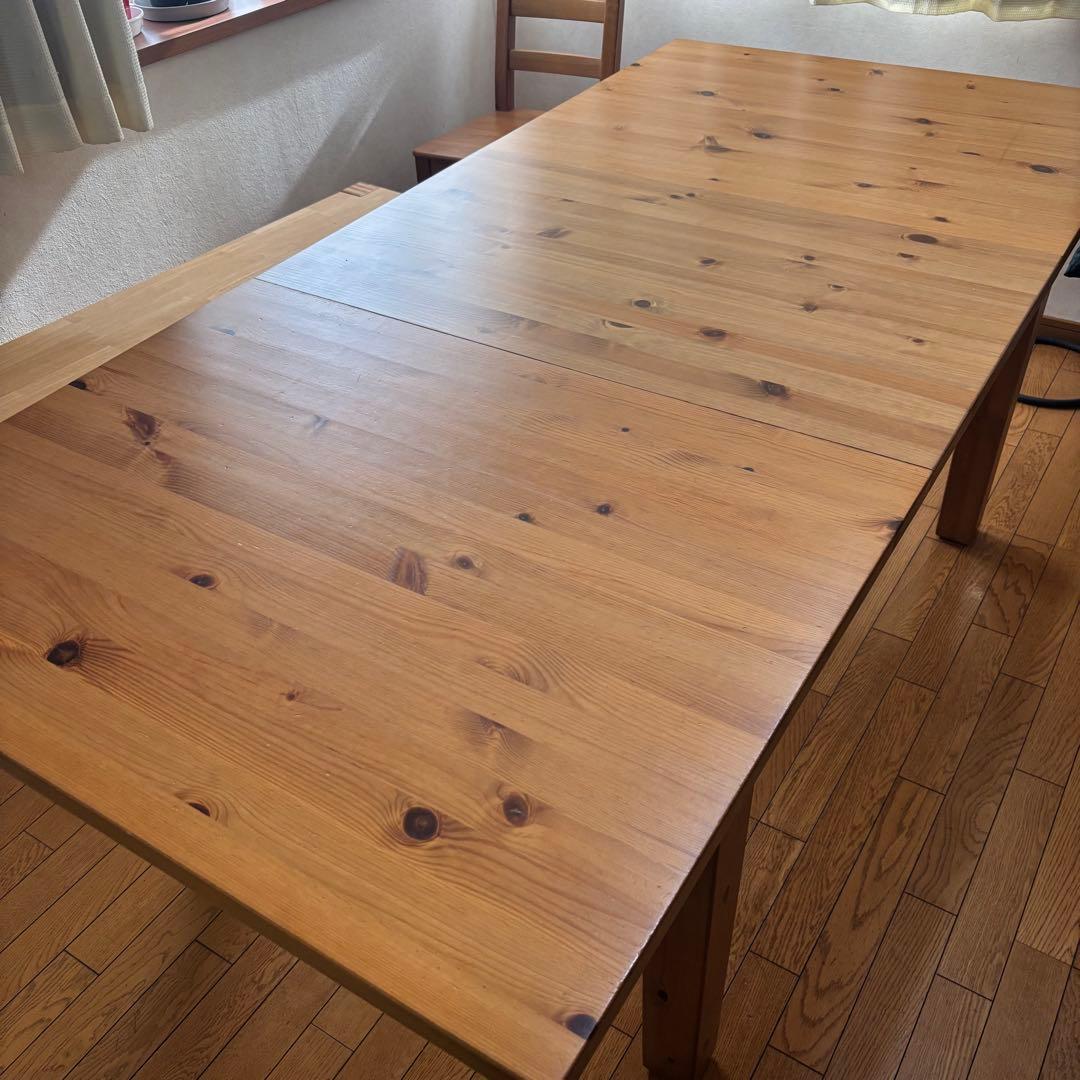 IKEA STORNAS ダイニングテーブル 伸縮可能