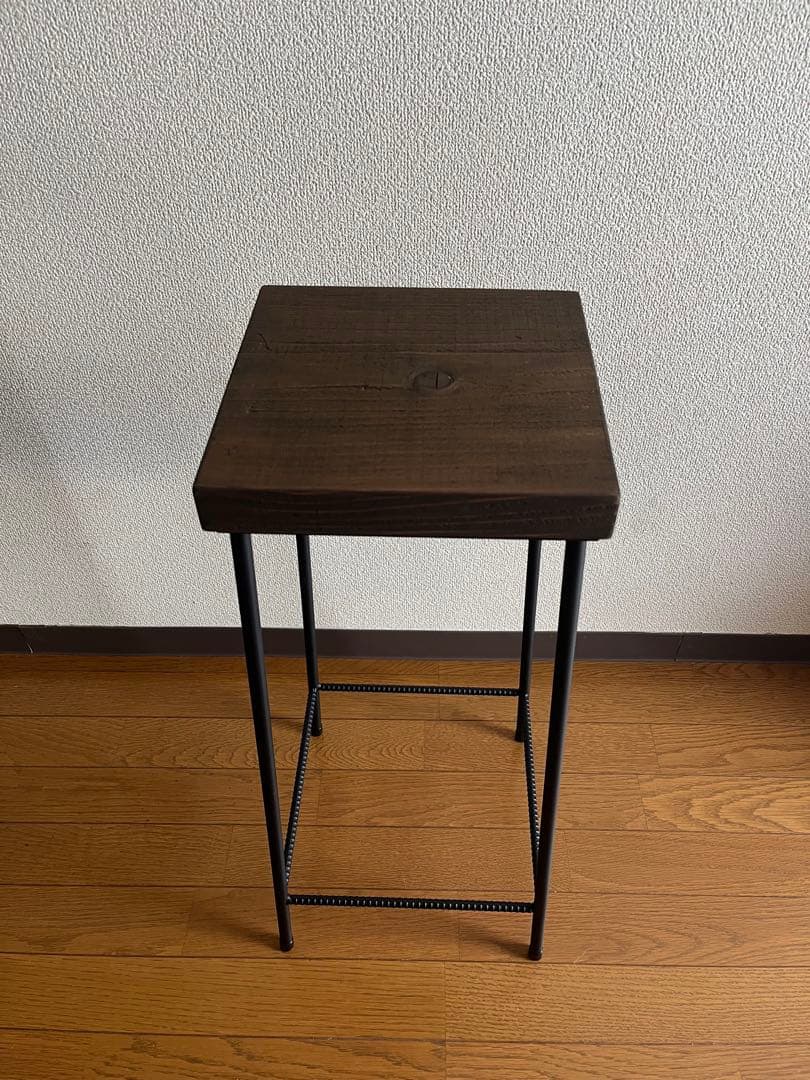 アイアンスツール　高さ64cm サイドテーブル　フラワースタンド　花台　ベンチ