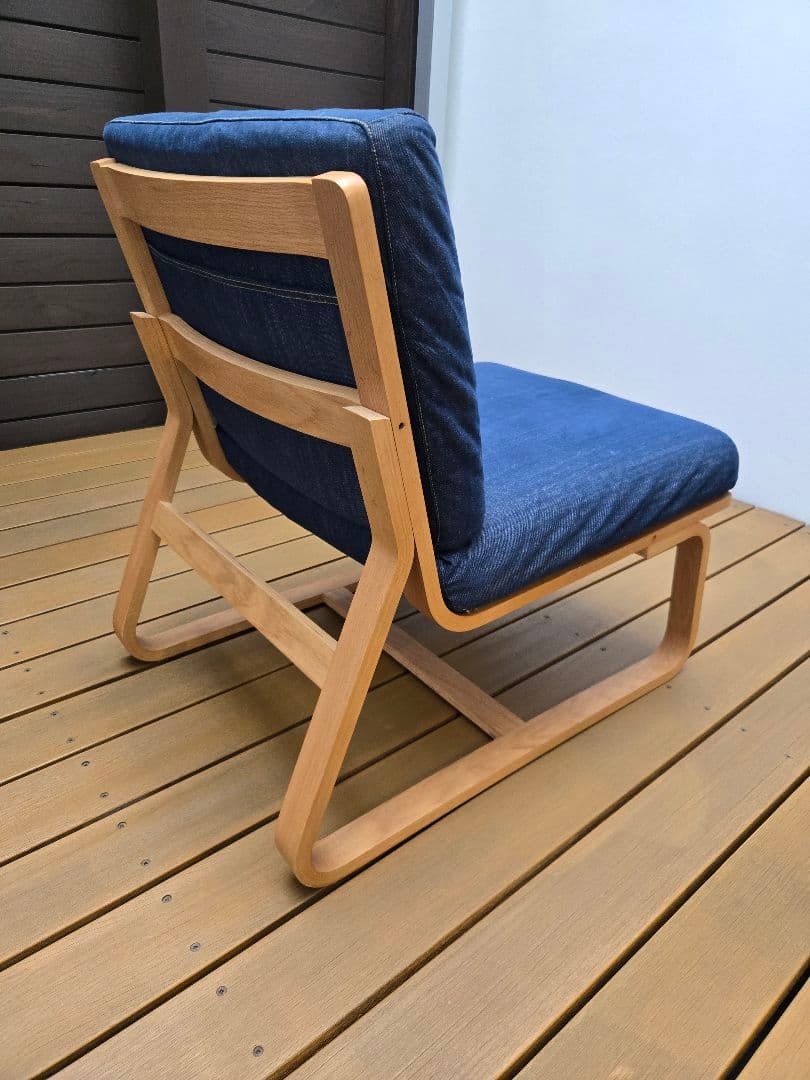 無印良品　リビングでもダイニングでもつかえるソファチェア　二脚目